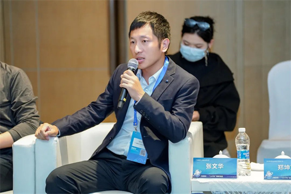 “Li+學社”高端對話：警惕全球化機遇下，鋰電企業的出海挑戰和技術迭代風險