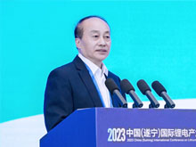 福州大學材料科學與工程學院院長張久?。耗茉创鎯娃D換中鈉離子電池的研發進展