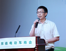 廣東產品質量監督檢驗研究院輕紡部副部長黃鎮澤致辭
